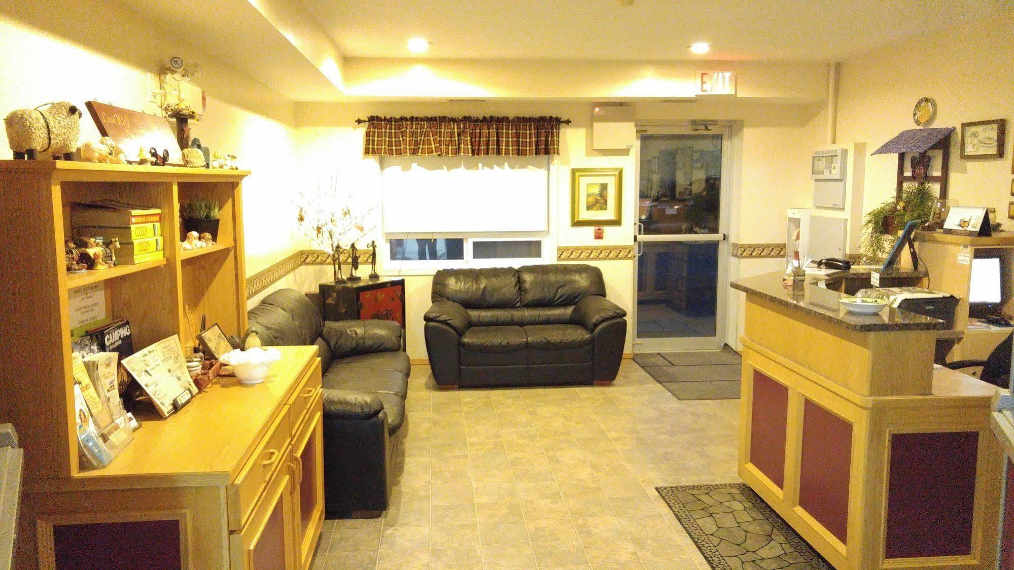 Country Motel 2*